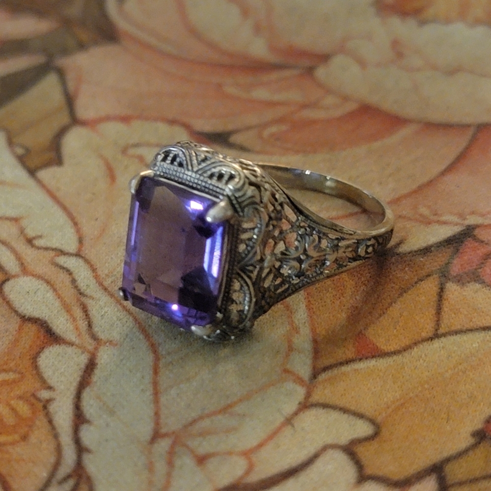 amethyst filigree ring